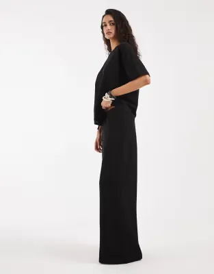 textured co-ord in black