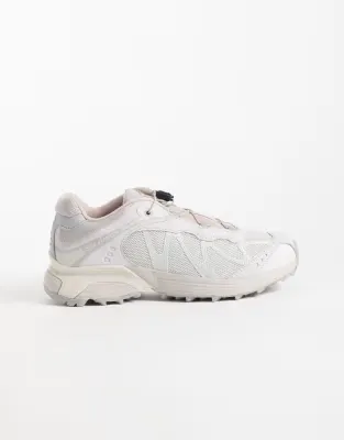 XT-Whisper trainers in shadow grey and lilac ash