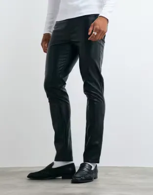 skinny trousers in black faux leather