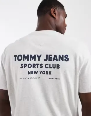 sports club t-shirt in light grey