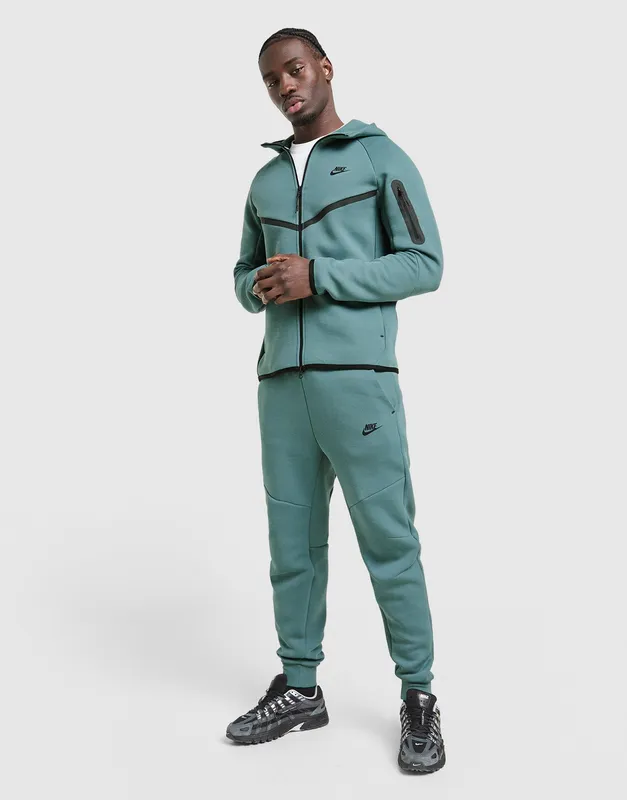Nike Tech Fleece Joggers