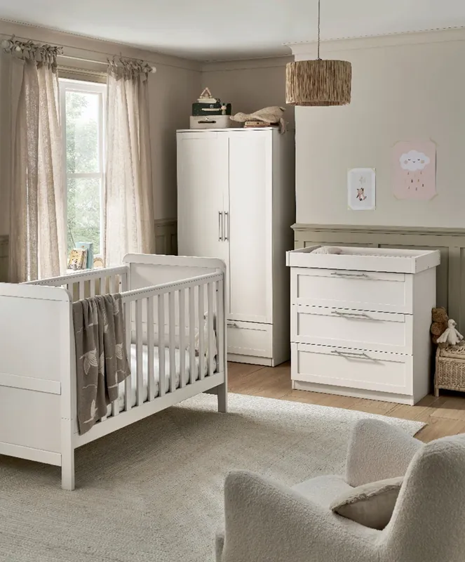 Mamas & Papas Walton 3 Piece Range with Dresser Changer & Wardrobe - White