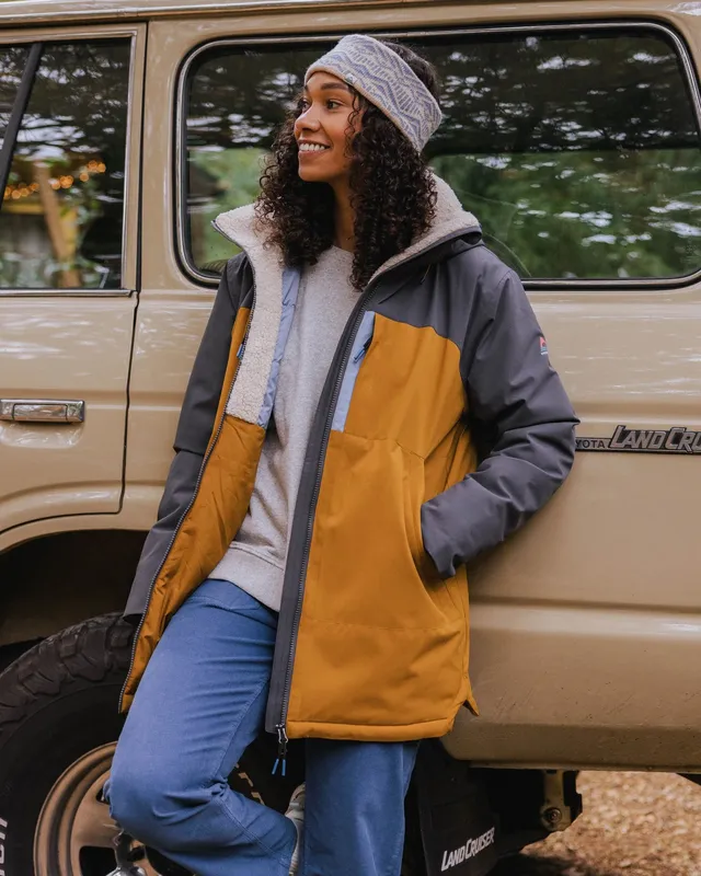 Passenger Clothing Lumi Insulated Parka - Golden Brown
