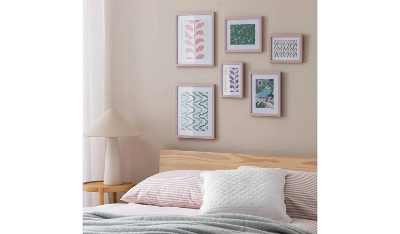 Habitat Pink Wooden 6 Picture Frames - Mixed Sizes