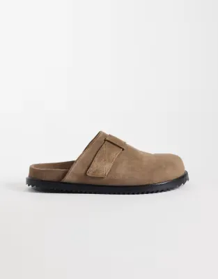 made in Portugal mule sandal in stone suede