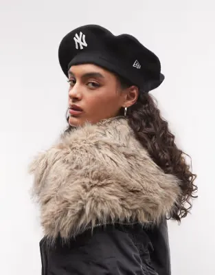 NY Yankees wool beret in black