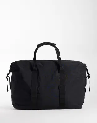 gym holdall bag in black