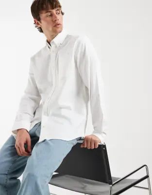 standard fit oxford shirt in white