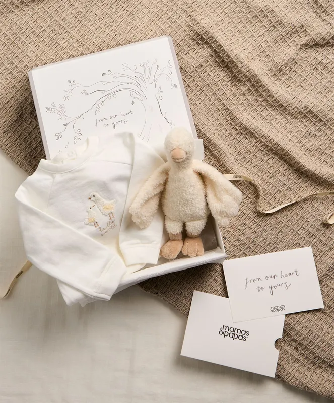 Mamas & Papas Welcome to the World Duckling Gift Box