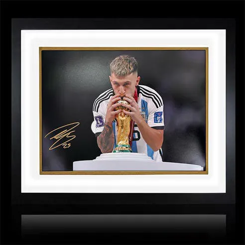 The Fan Cave Lisandro Martinez Signed Argentina Deluxe Mount
