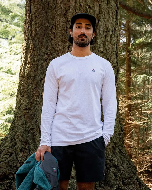 Passenger Clothing Classic Logo LS T-Shirt - White