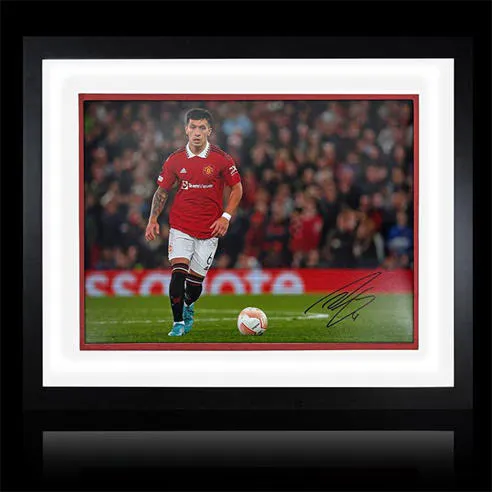 The Fan Cave Lisandro Martínez Signed Manchester United Deluxe