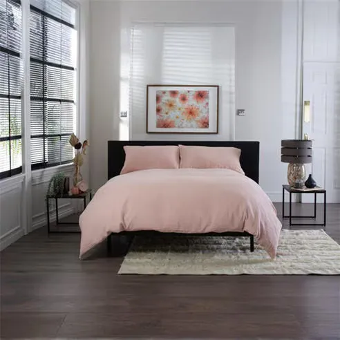 The Lyndon Company St. Quentin Duvet Cover
