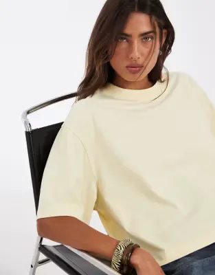 boxy cropped t-shirt in buttermilk