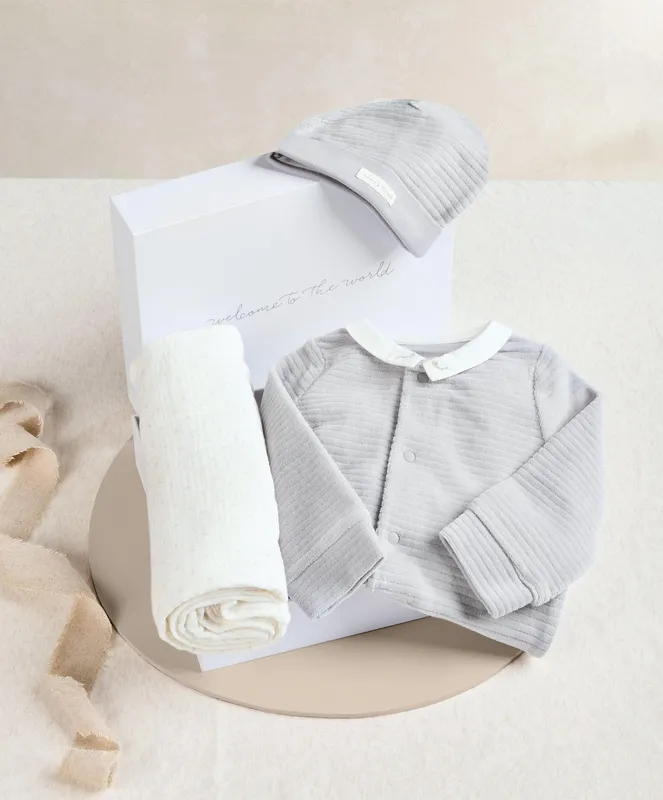 Mamas & Papas Welcome to the World Baby Boy (3 Piece) Gift Set