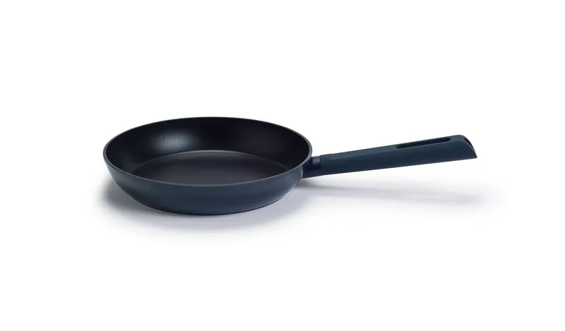 Habitat 24cm Non Stick Aluminium Frying Pan
