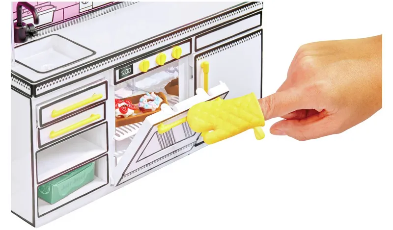 MGA's Miniverse Make It Mini Kitchen Playset
