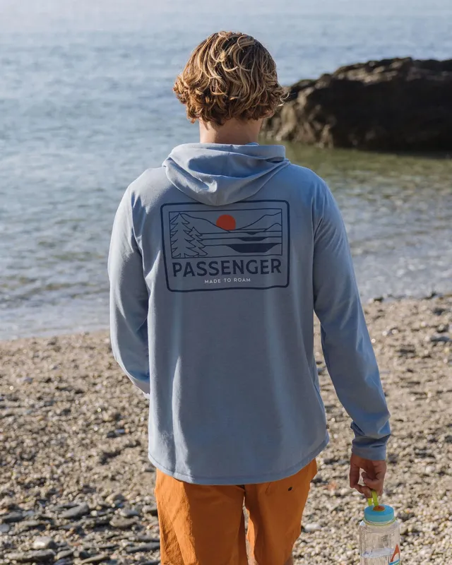Passenger Clothing Roamscreen UPF50 Drirelease® Men's Hoodie - Faded Denim