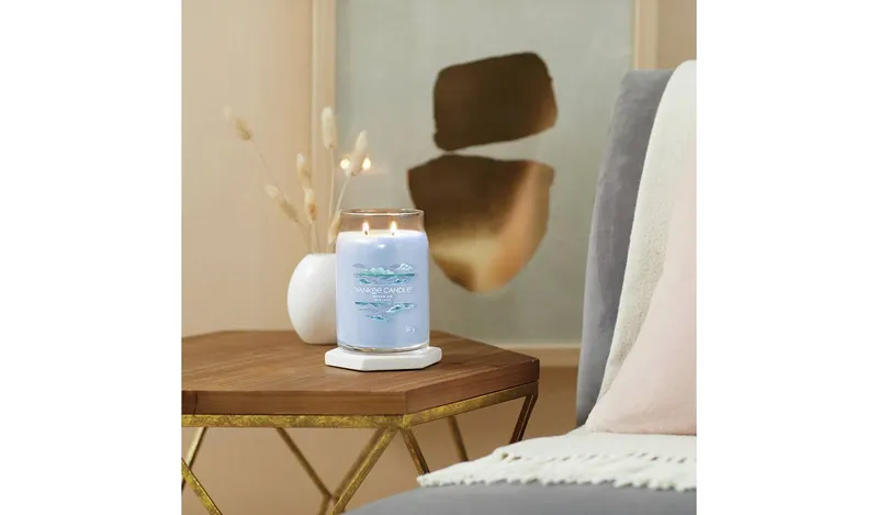 Yankee Signature Large Scented Candle - Ocean Air