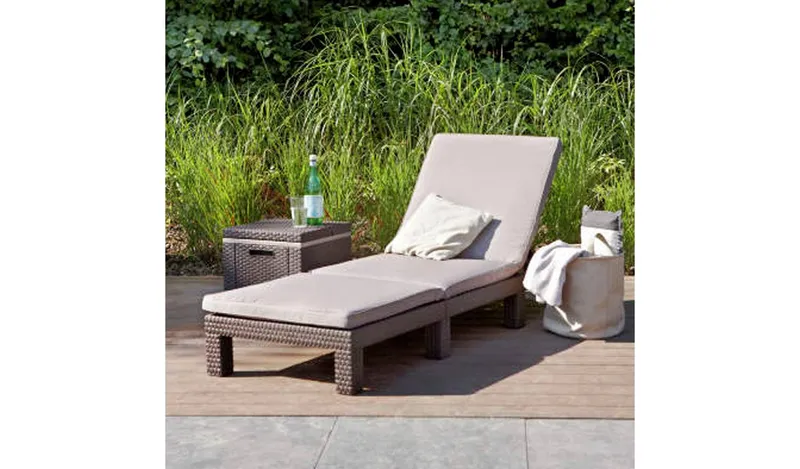 Keter Daytona Rattan Effect Sun Lounger - Brown
