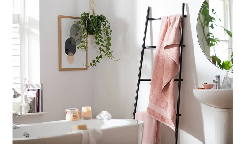 Habitat Hygro Anti Microbial Bath Towel