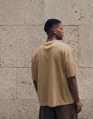 heavyweight oversized t-shirt in brown