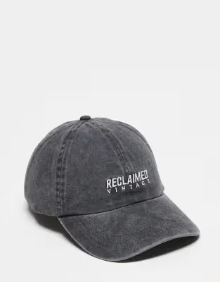 unisex logo cap in charcoal