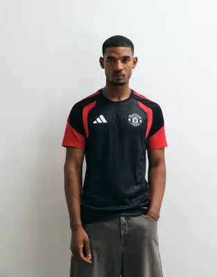 adidas Football Manchester United 26/27 training t-shirt in black and red