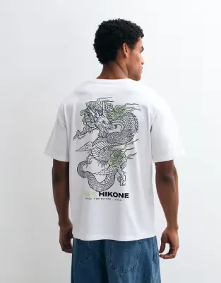 dragon back print t-shirt