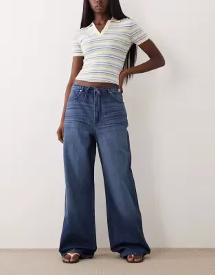 pull on wide leg jean in mid wash blue