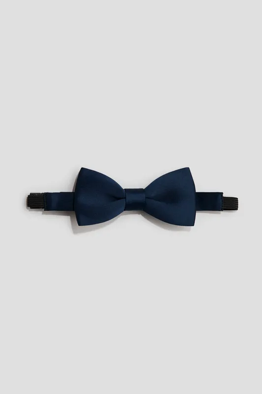 Bow tie