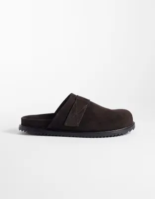 made in Portugal mule sandal in brown suede