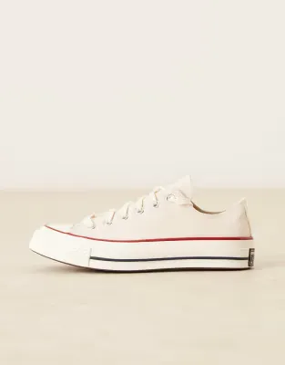 Chuck 70 Ox trainers in cream